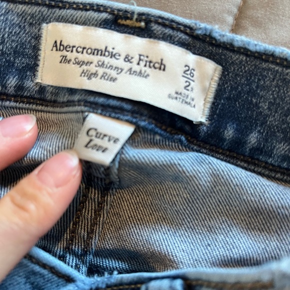 Abercrombie & Fitch Curve Love Super Skinny Ankle Jeans - Picture 5 of 6